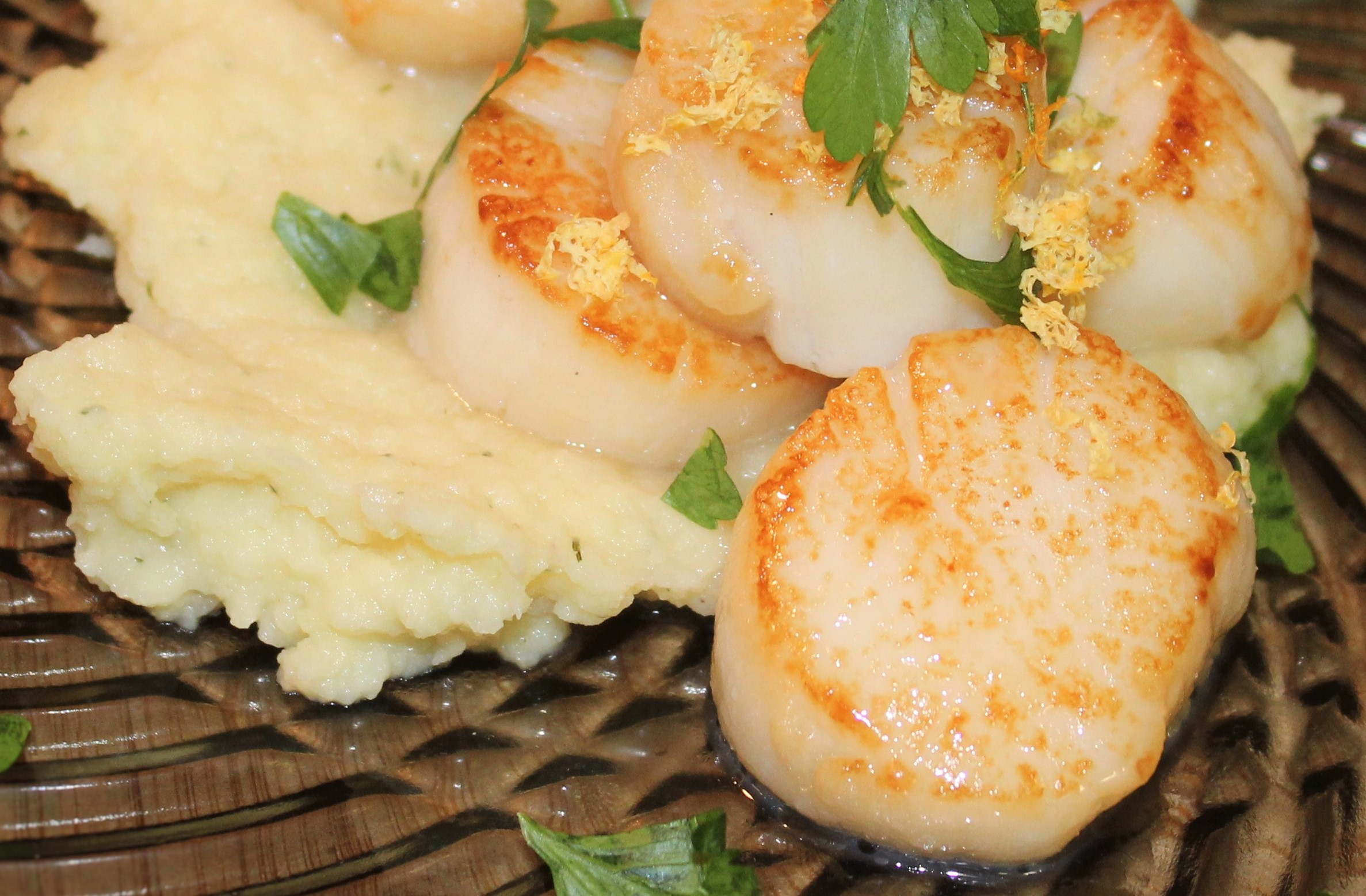 Perfectly Seared Scallops - AIP, Paleo, Low-FODMAP - The Unskilled ...